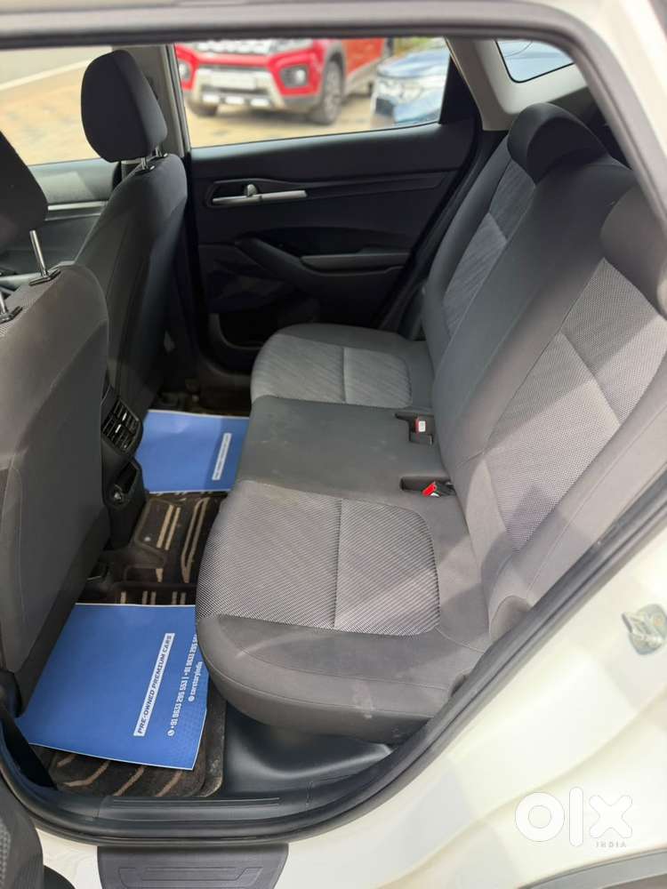 Kia Seltos Htk G, 2023, Petrol