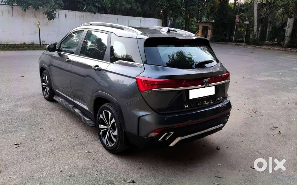 Mg Hector Plus Sharp Pro 1.5 Turbo Petrol Cvt 7 Str, 2023, Petrol