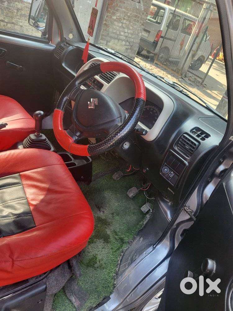 Maruti Suzuki Eeco Smiles 7 Seater Standard, 2019, Cng & Hybrids