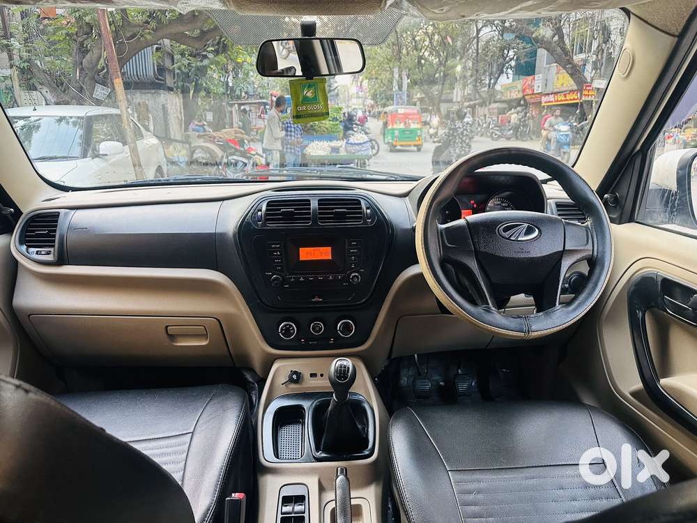 Mahindra Tuv 300 T6 Plus, 2019, Diesel