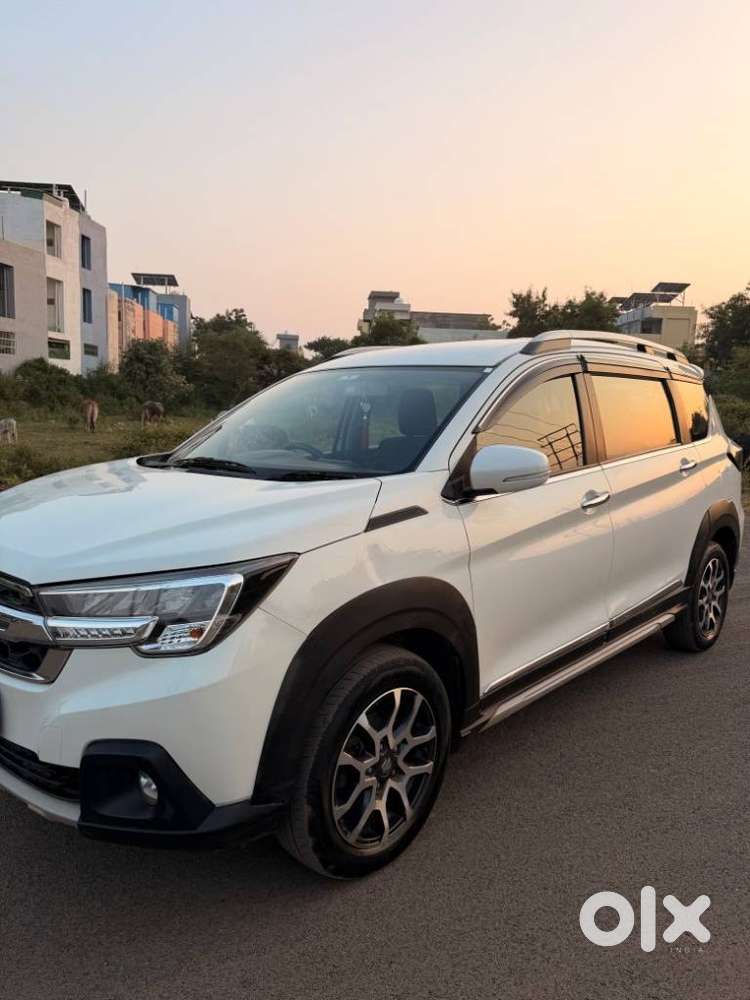 Maruti Suzuki Xl6 1.5 Alpha Mt, 2022, Petrol