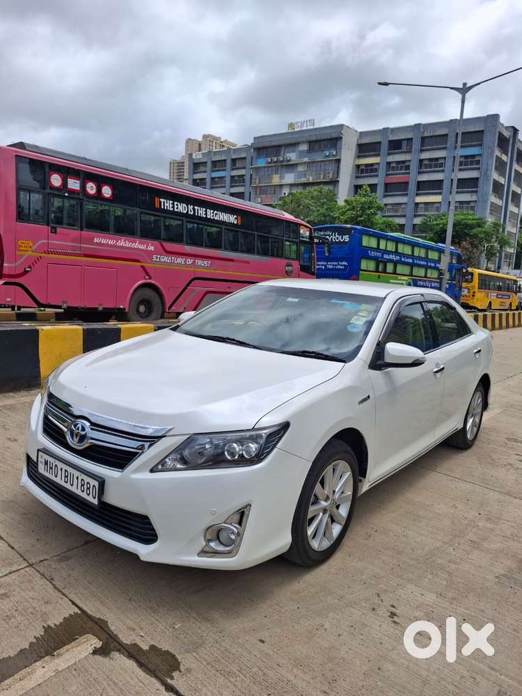Toyota Camry Hybrid, 2014