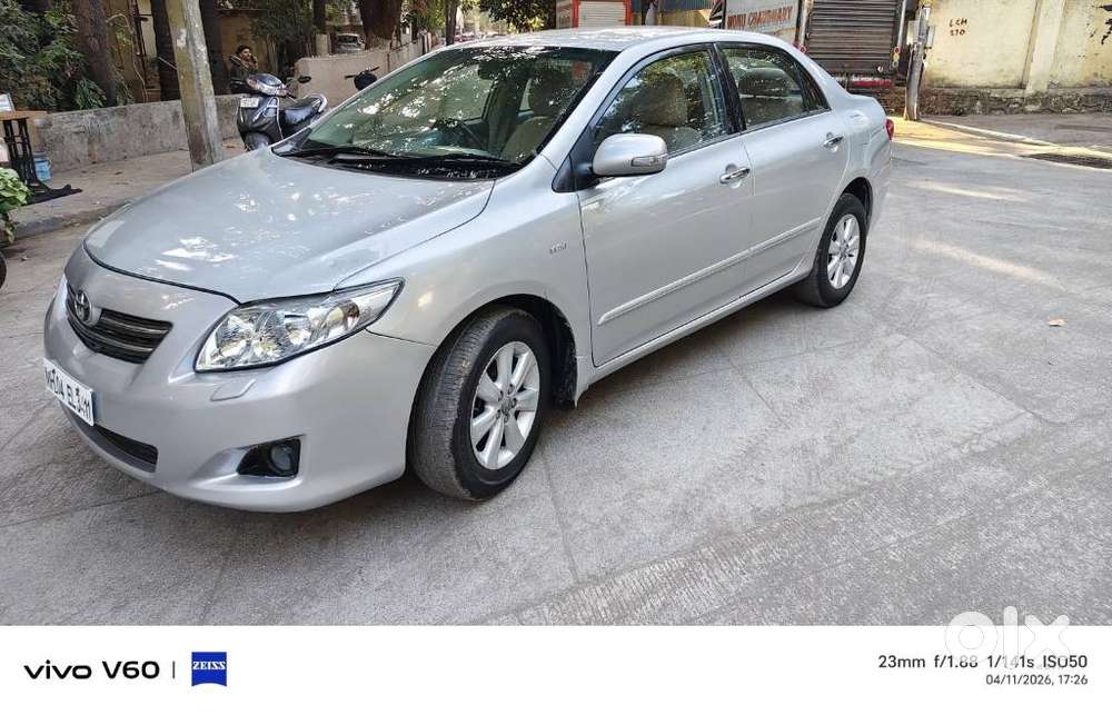 Toyota Corolla Altis 1.8 Gl, 2010, Petrol