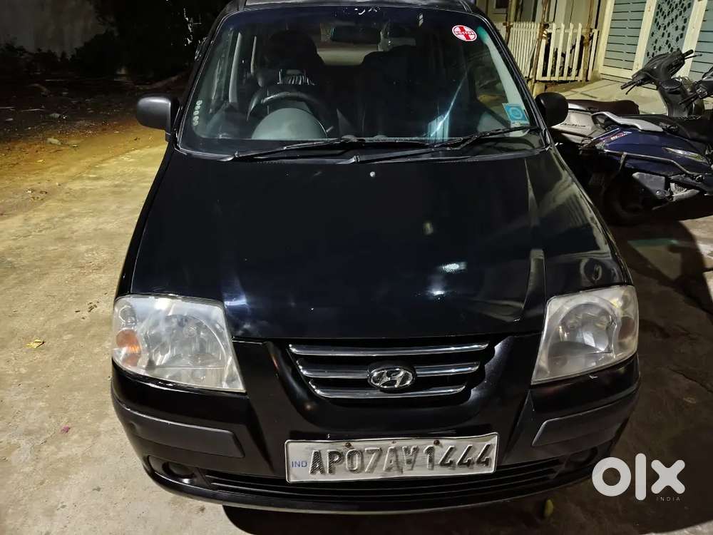 Hyundai Santro Xing Lpg 2010 First Owner