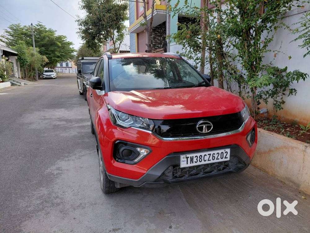 Tata Nexon 1.5 Revotorq Xm (s), 2021, Petrol