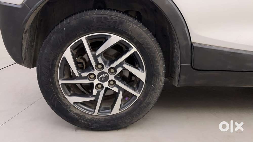 Mahindra Xuv300 W8 Option, 2022, Petrol