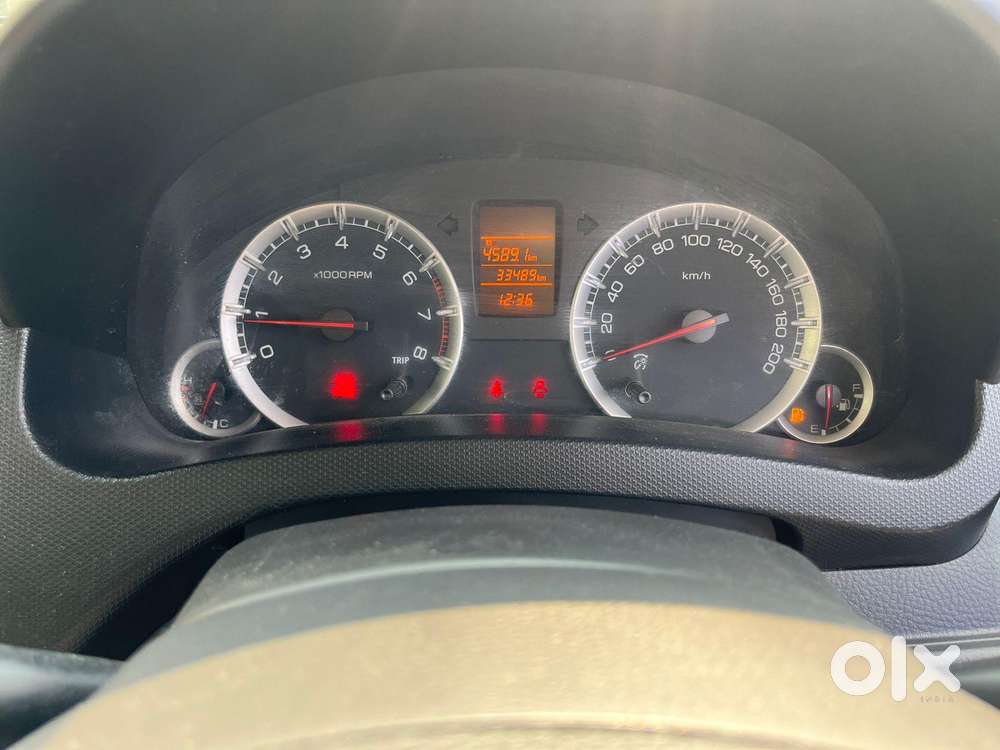 Maruti Suzuki Swift Vxi Optional, 2013, Petrol