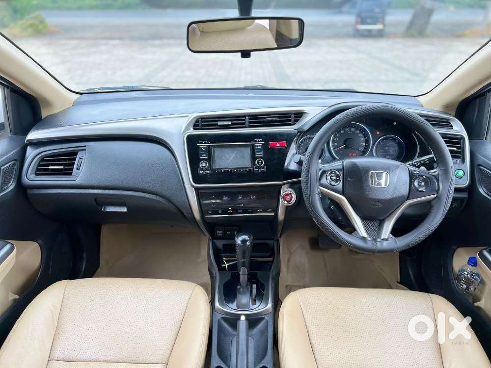 Honda City, 2015, Petrol