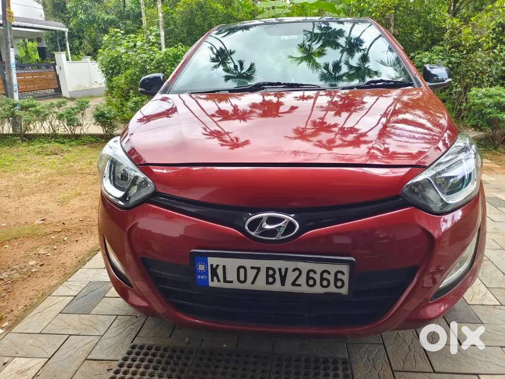 Hyundai I20 Sportz 2012 Petrol