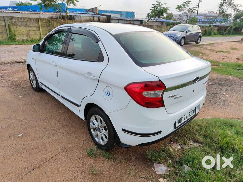 Ford Figo Aspire Titanium Blu Diesel, 2017, Diesel