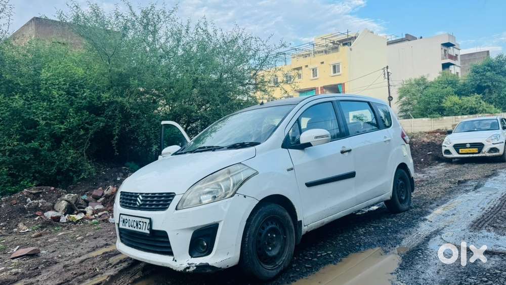 Maruti Suzuki Ertiga Diesel 2014 Well Maintained