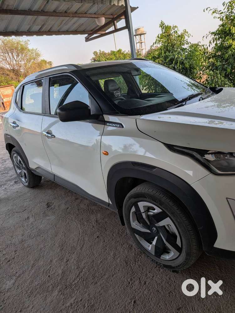 9 Manth Old Car Just Like A New