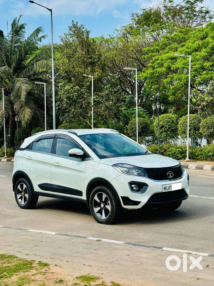 Tata Nexon 1.5 Revotorq Xza Plus, 2019, Petrol