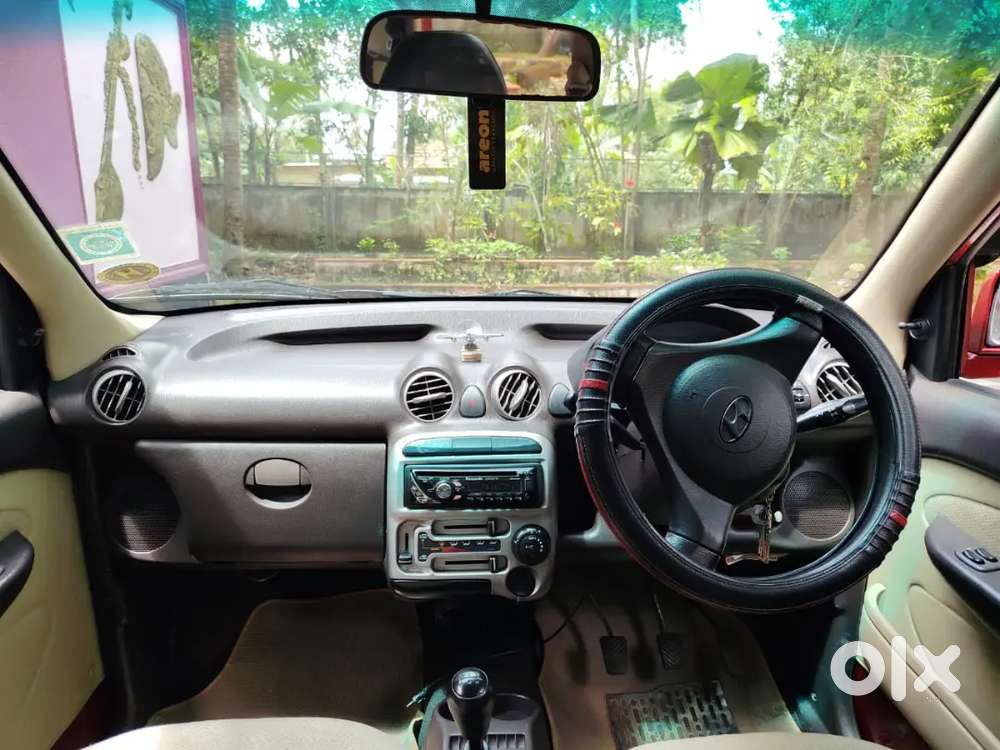 Good Condition Hyundai Santro With No Accident History