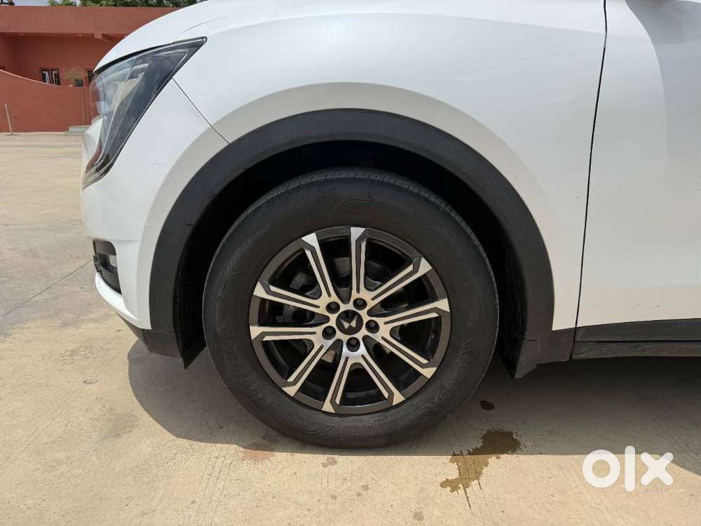 Mahindra Xuv700 2024 Diesel 15900 Km Driven