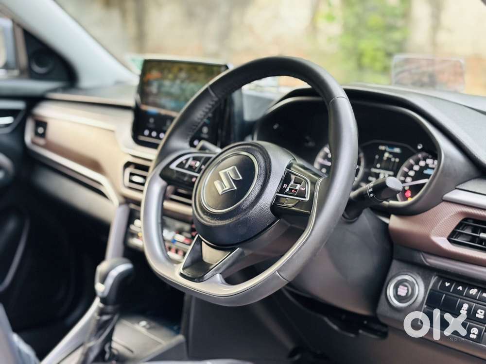 Maruti Suzuki Vitara Brezza 1.5 Zxi Plus At, 2025, Petrol