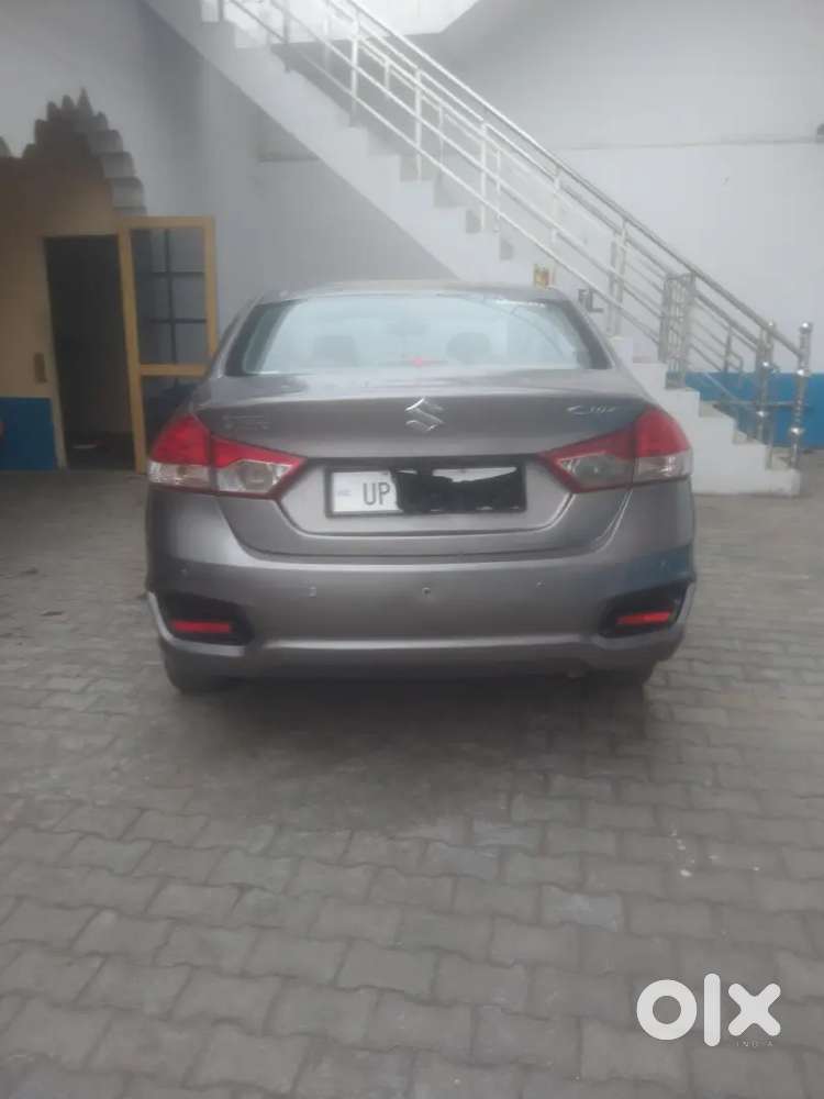 Good Condition Hai Koi Bi Dickat Nahi Hai