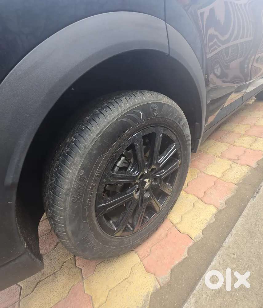 Mahindra Xuv700 Diesel Auto 2024 Luxury