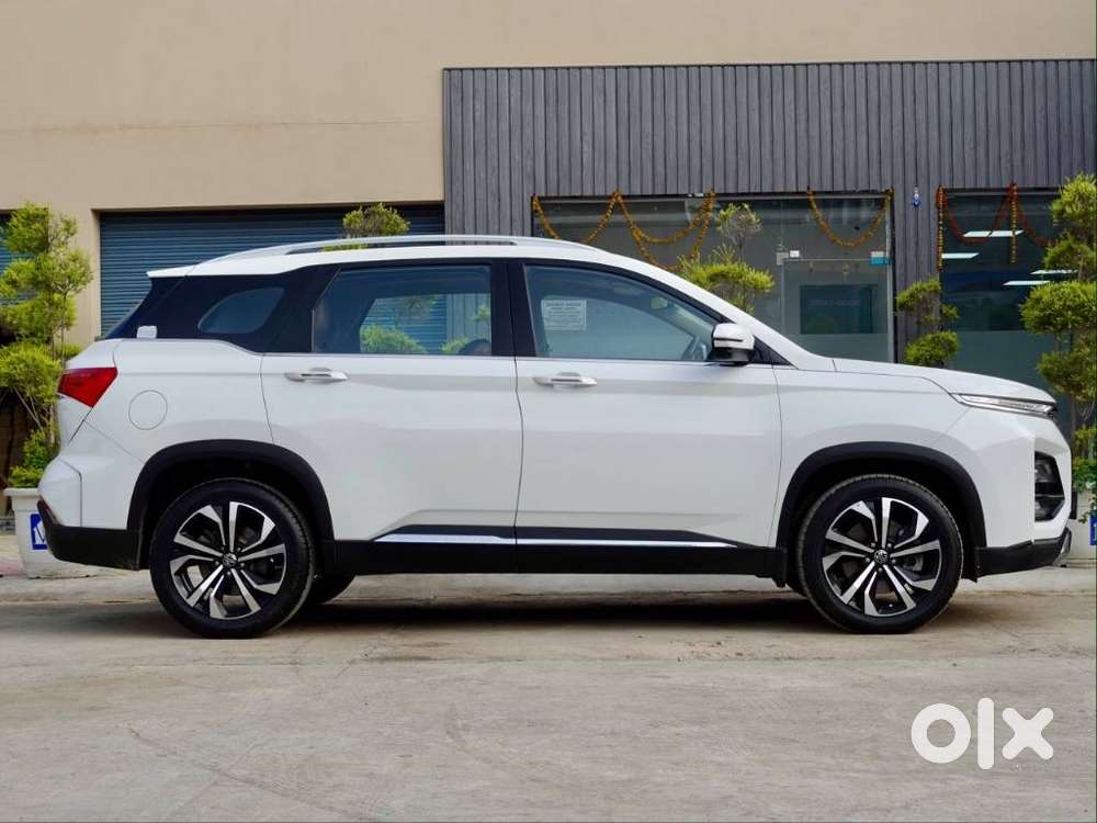 Mg Hector Plus Sharp Cvt, 2023, Petrol