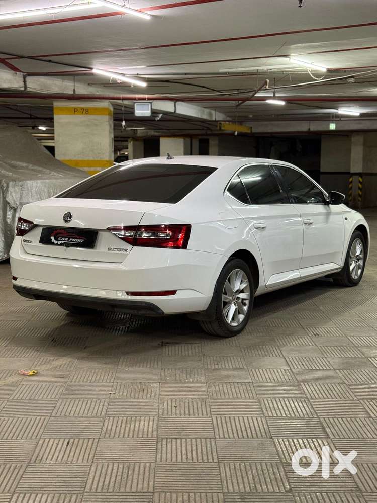 Skoda Superb Lk 1.8 Tsi At, 2016, Petrol