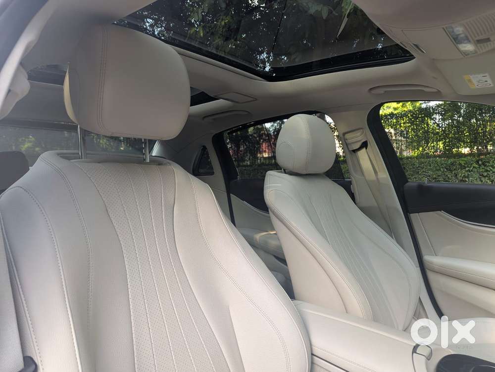 Mercedes-benz E-class E200 Lwb, 2022, Petrol