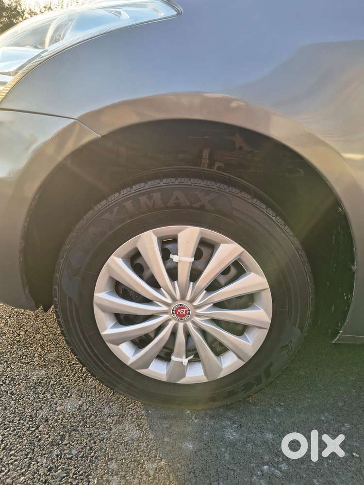 Maruti Suzuki Swift 1.2 Vxi (o), 2016, Petrol