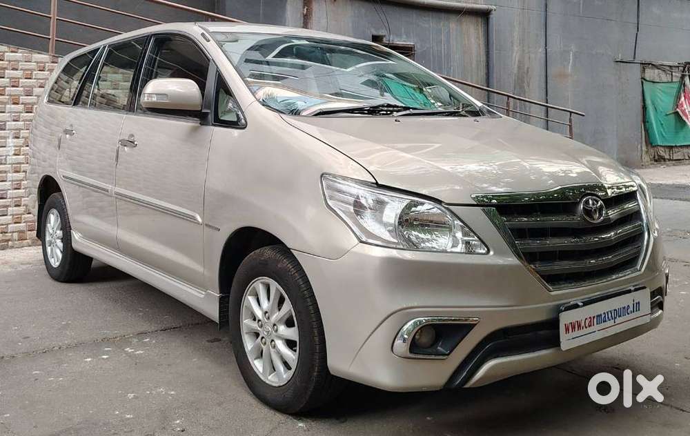 Toyota Innova 2.5 V 8 Str, 2012, Diesel