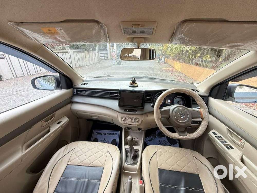 Maruti Suzuki Ertiga 1.5 Vxi, 2022, Petrol