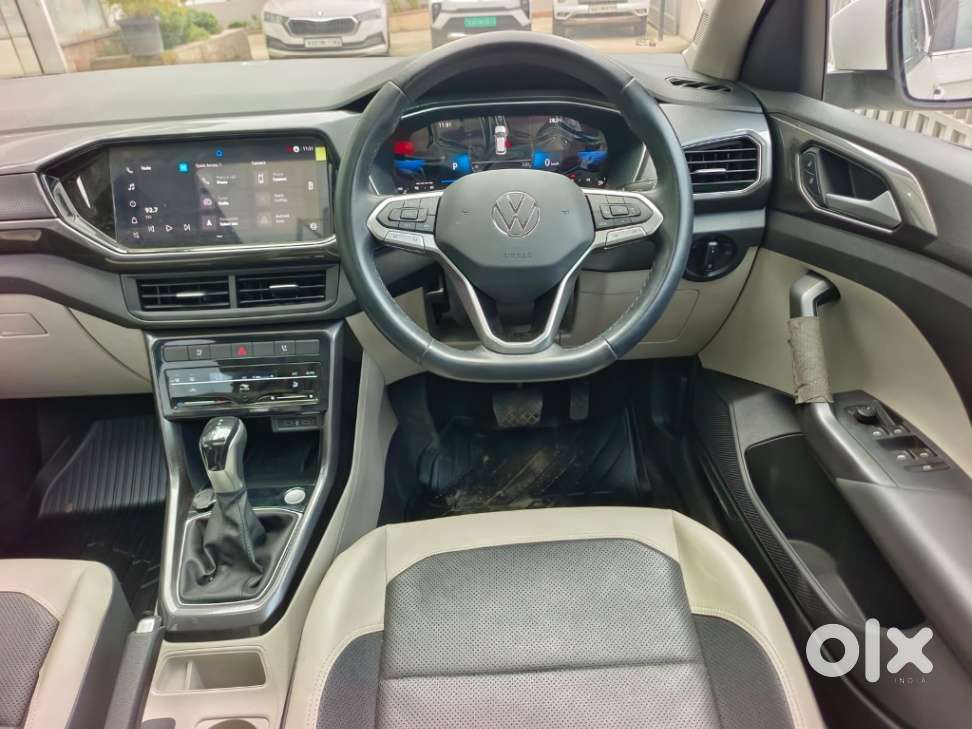 Volkswagen Taigun 1.0 Tsi Topline At, 2022, Petrol