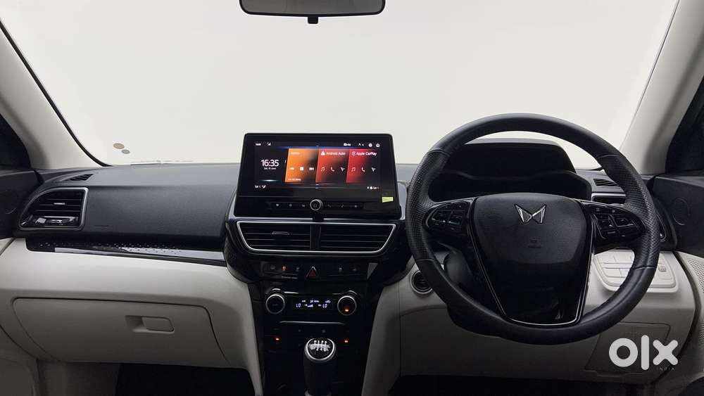 Mahindra Xuv 3xo Ax5 Ds Mt, 2024, Diesel