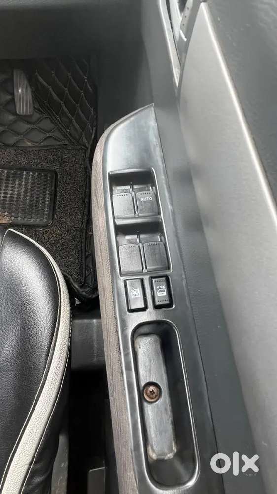 Maruthi Suzuki Swift Vxi Petrol 2008