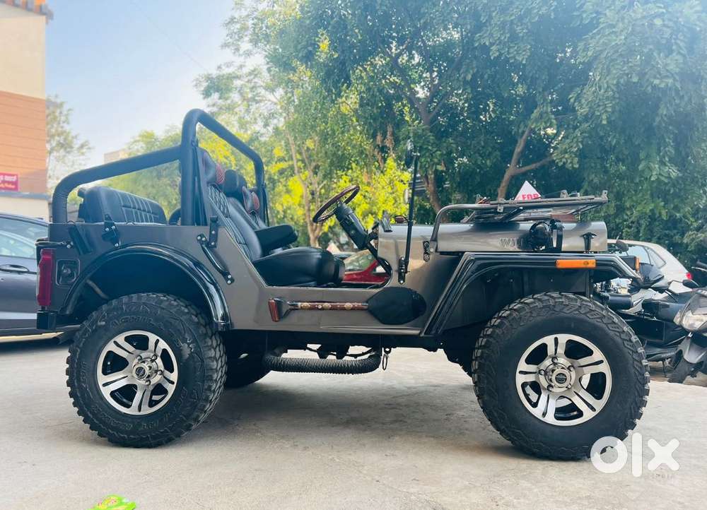 Mahindra Willys Low Bonet, 1972, Diesel