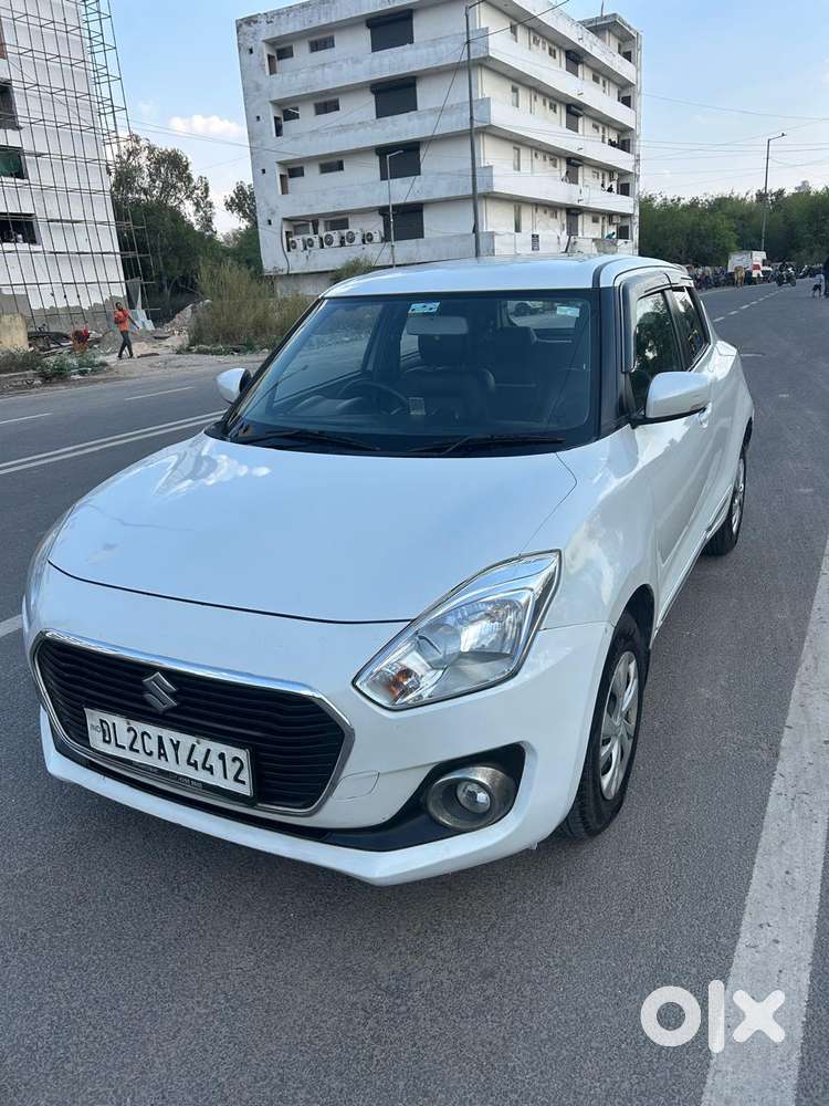 Maruti Suzuki Swift Vxi + Manual, 2018, Cng & Hybrids