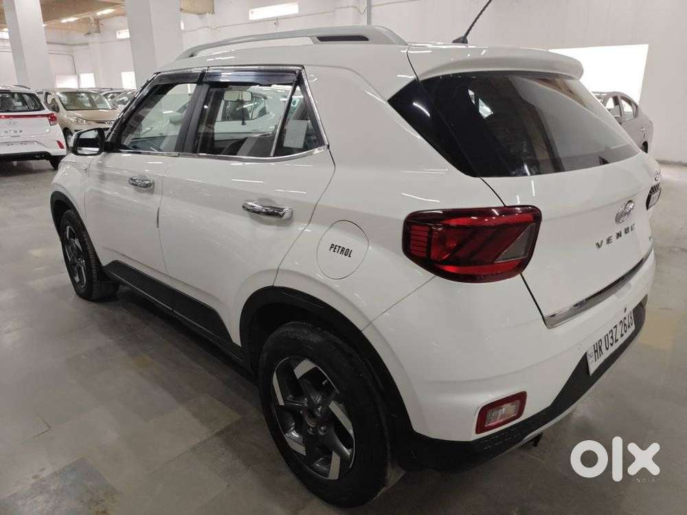Hyundai Venue S Turbo, 2019, Petrol