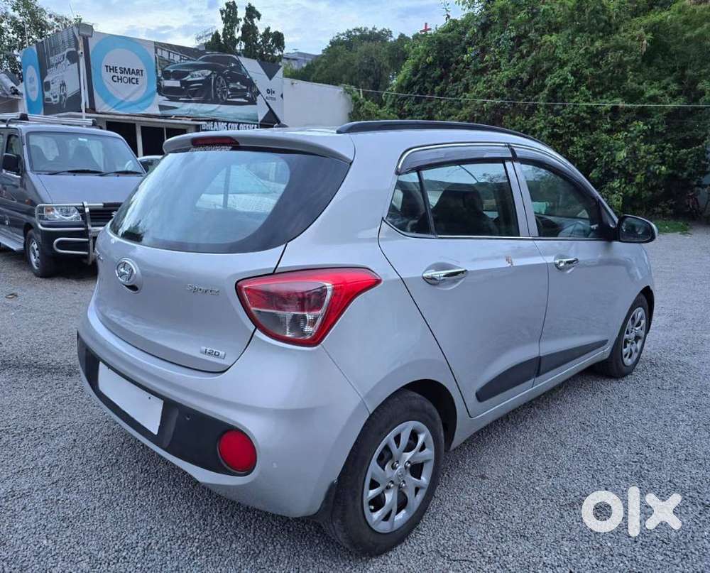Hyundai Grand I10 Crdi Sportz, 2017, Diesel