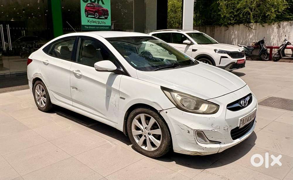 Hyundai Verna 1.6 Sx Crdi (o), 2012, Diesel