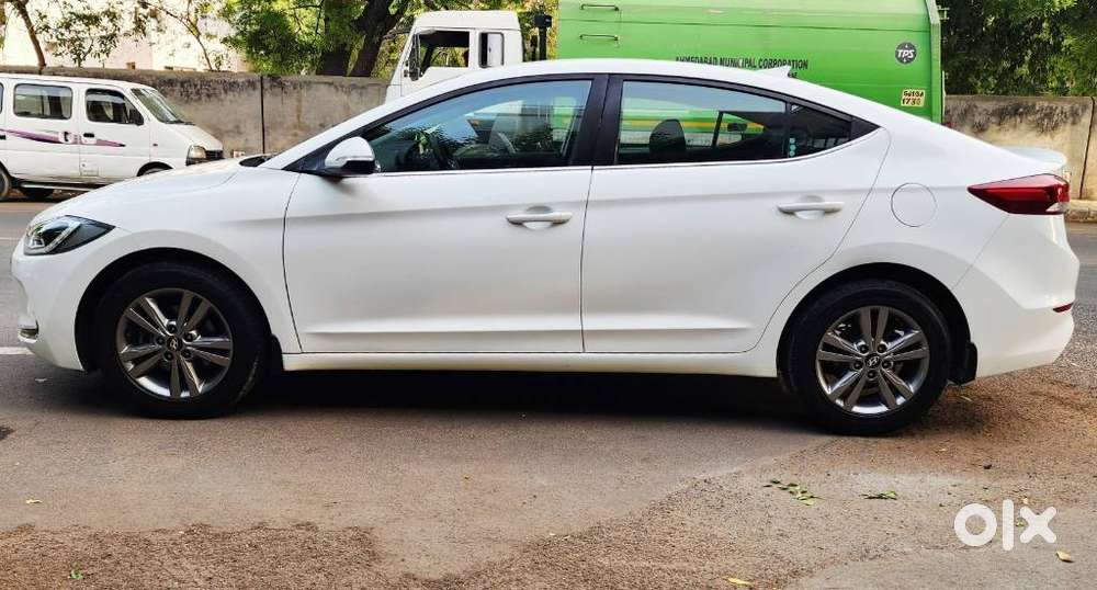 Hyundai Elantra Vtvt Sx, 2017, Petrol