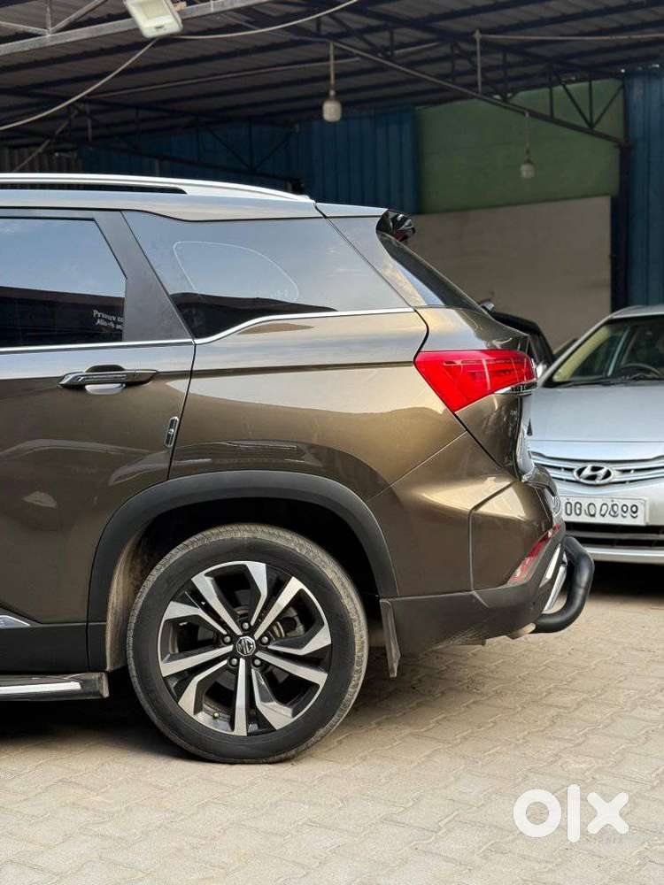 Mg Hector Plus Savvy Pro 1.5 Turbo Petrol Cvt 7 Str, 2024, Petrol