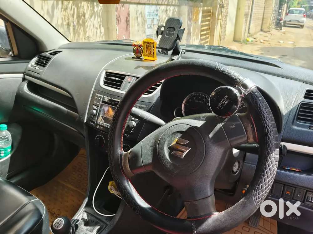 Maruti Suzuki Swift Vxi 2015