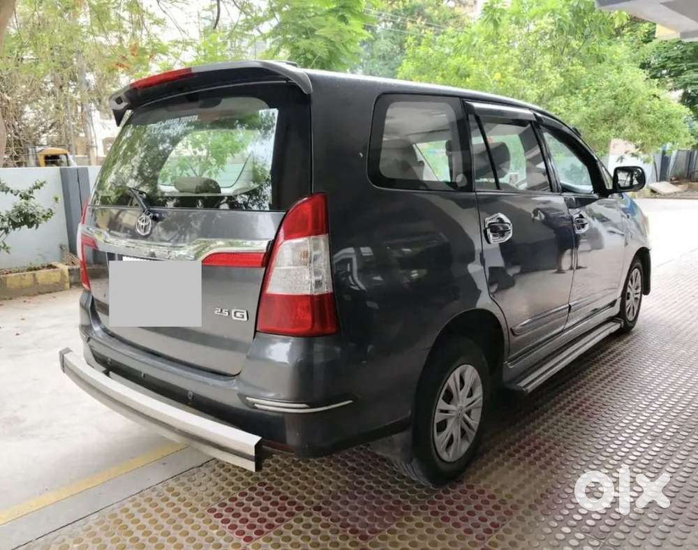 Toyota Innova 2.5 Gx (diesel) 7 Seater Bs Iv, 2015, Diesel