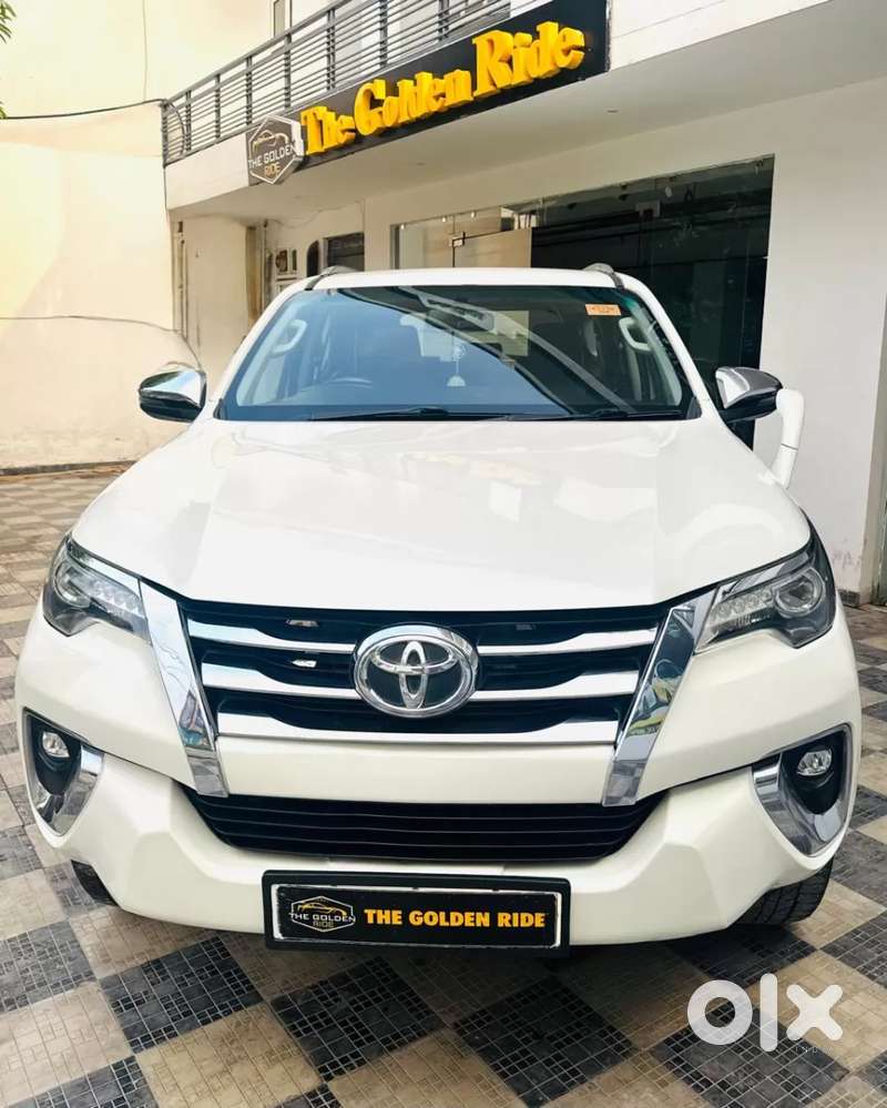 Toyota Fortuner 4x2 At, 2018, Diesel