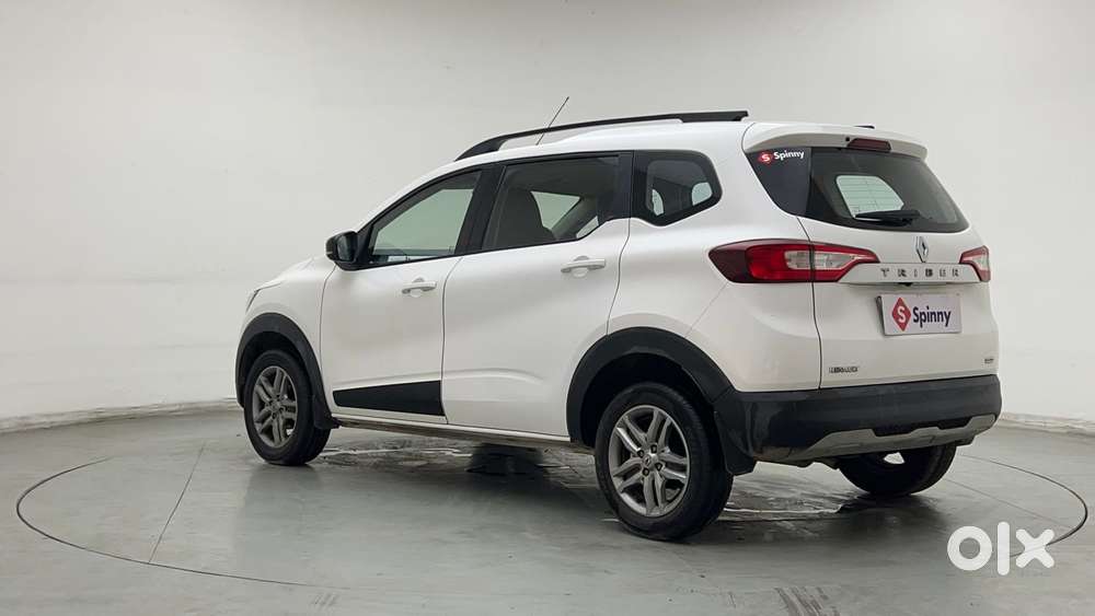 Renault Triber Rxz, 2022, Petrol