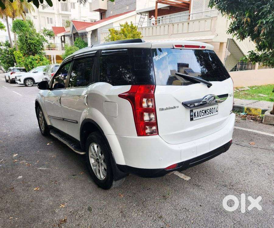 Mahindra Xuv500 2.2 W10 Sportz Edition At, 2016, Diesel