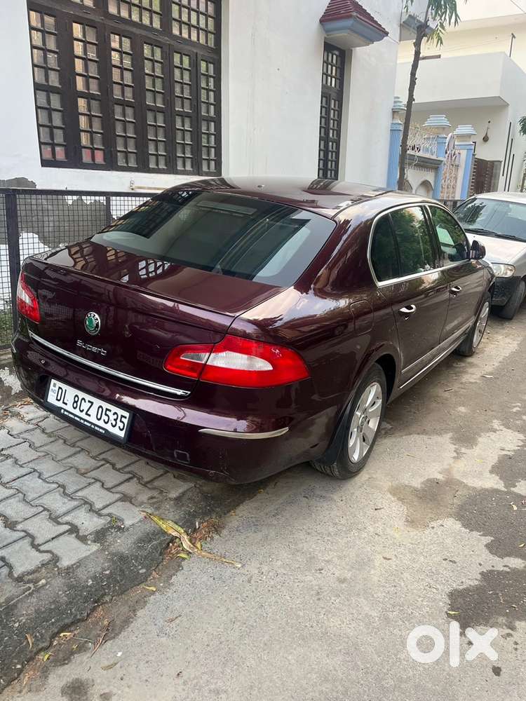 Skoda Superb Elegance 2013