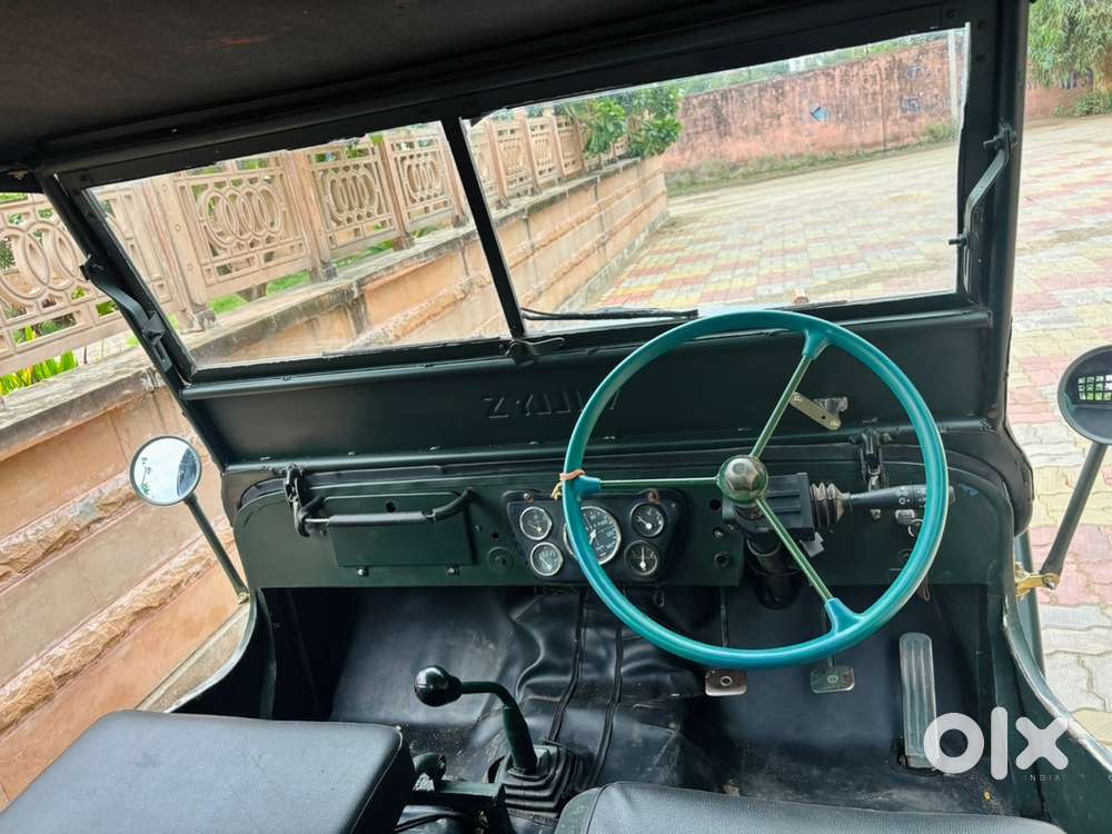 Willys 1982