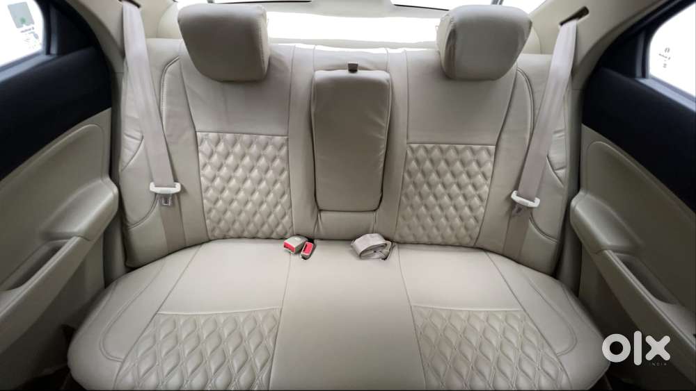 Maruti Suzuki Dzire 1.2 Vxi Amt, 2019, Petrol