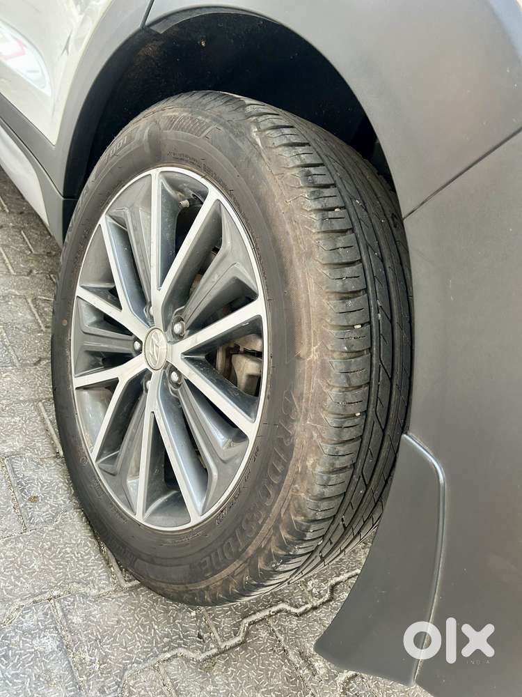 Hyundai Tucson 2.0 Gl 2wd Petrol At, 2019, Petrol