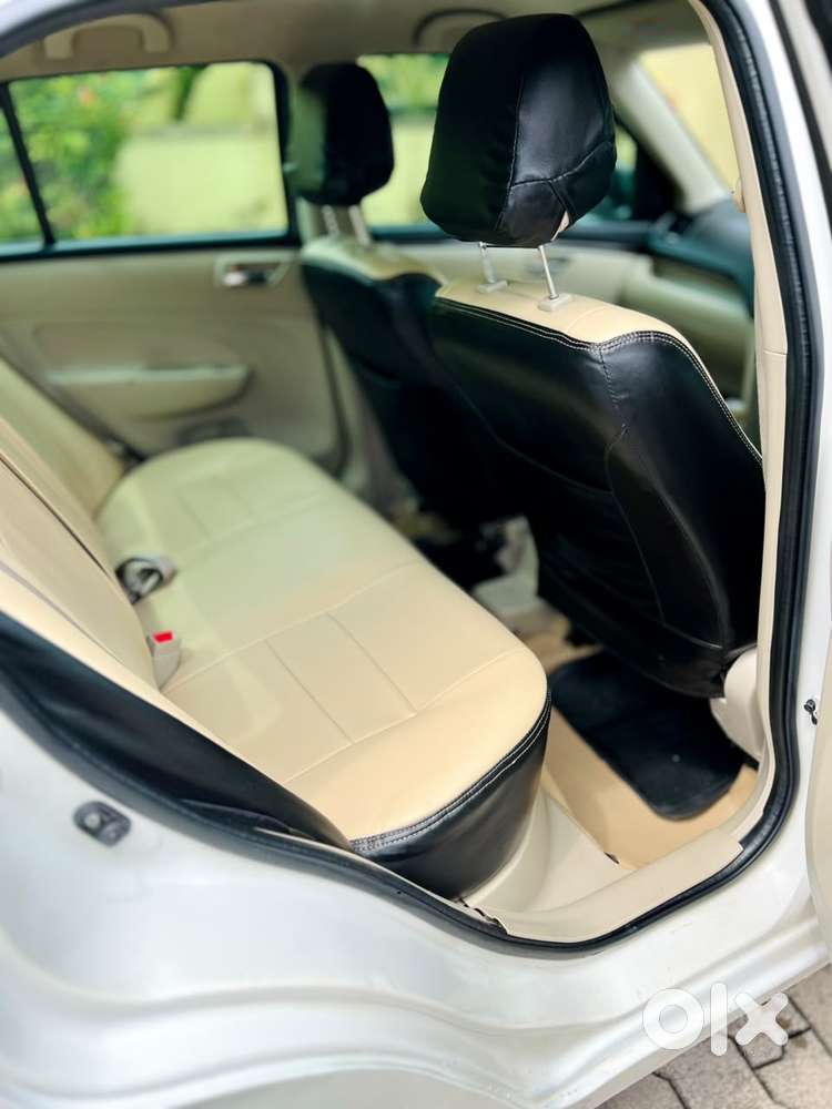 Maruti Suzuki Swift Dzire 1.2 Zxi, 2012, Petrol