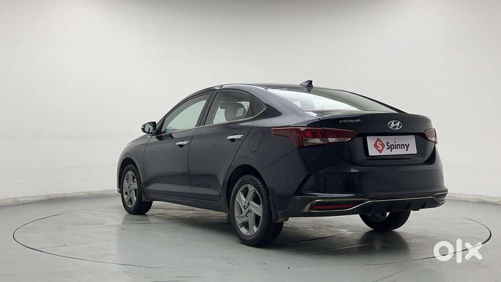 Hyundai Verna 1.5 Sx Vtvt Ivt, 2021, Petrol
