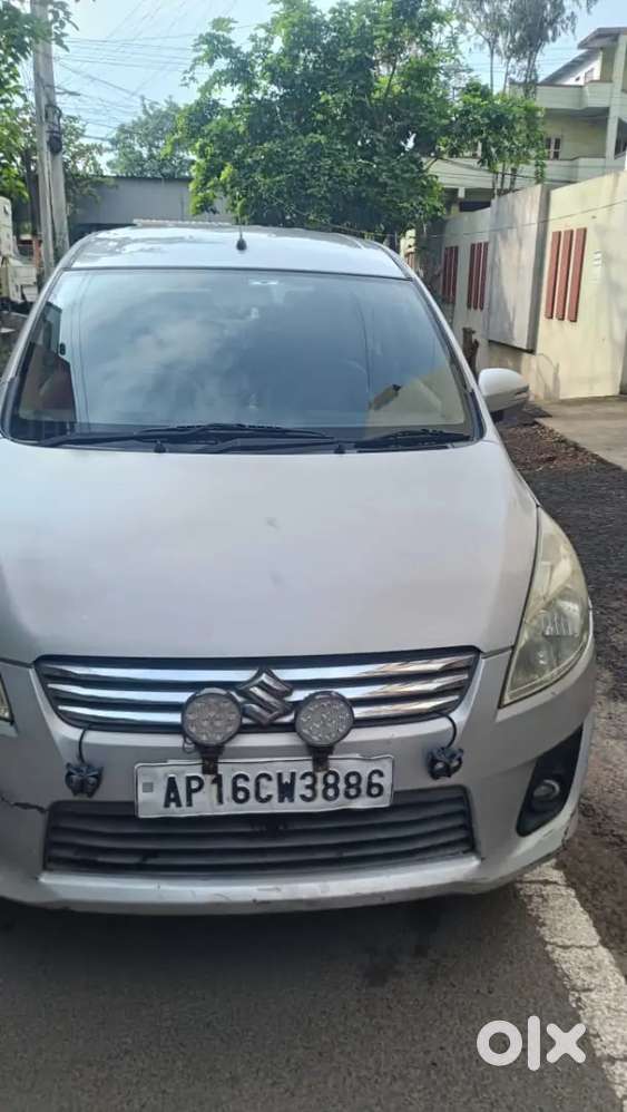 Maruti Suzuki Ertiga 2014 Diesel 174773 Km Driven